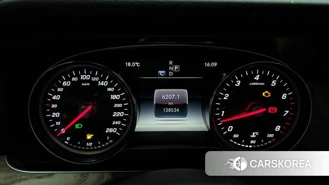 Mercedes-Benz E-Class W213 id 4295241 из Кореи 33