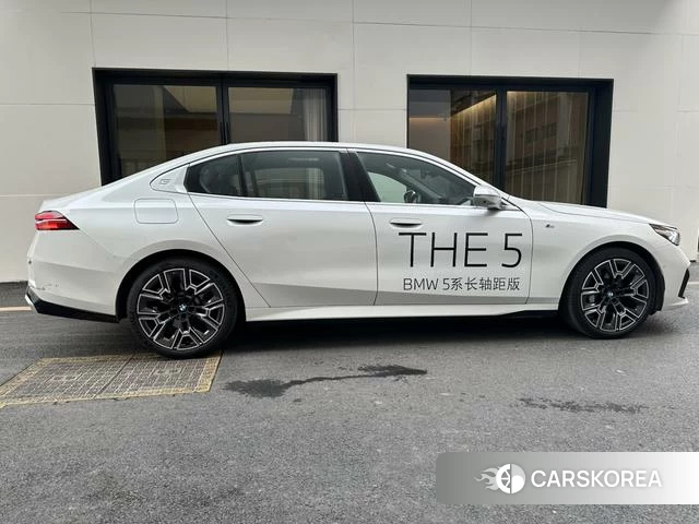 BMW 5 series id 4198836 из Китая 12