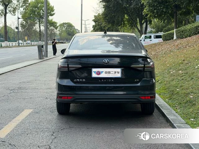Volkswagen Lavida id 4260227 из Китая 11