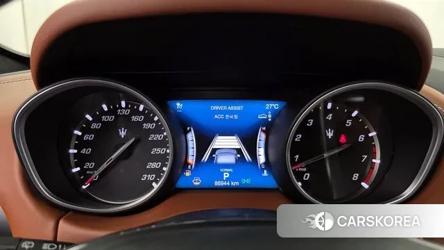 Maserati Levante id 3254035 из Кореи 18