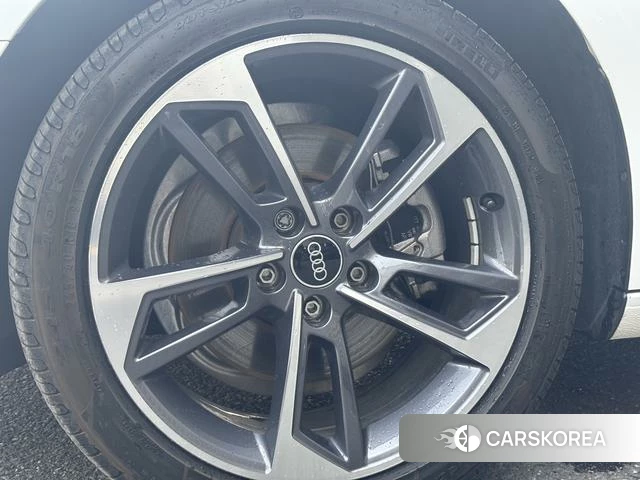 Audi A4L id 4314080 из Китая 21