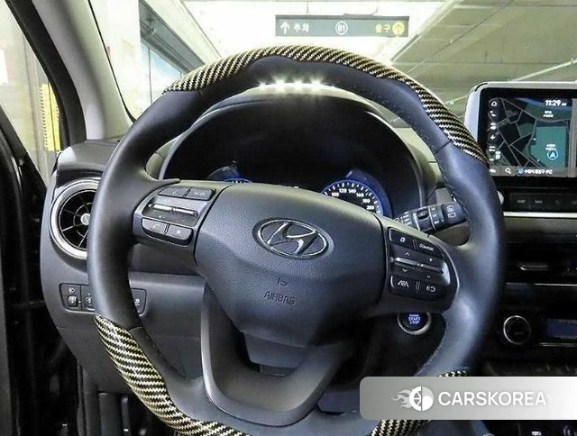 Hyundai The New Kona id 4304041 из Кореи 17