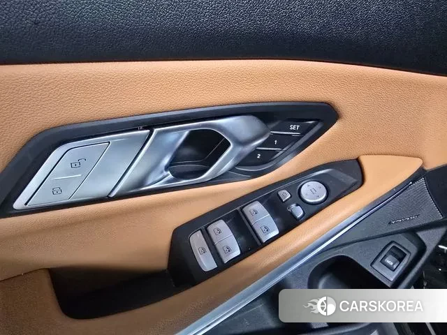 BMW 3 Series (G20) id 3347634 из Кореи 18