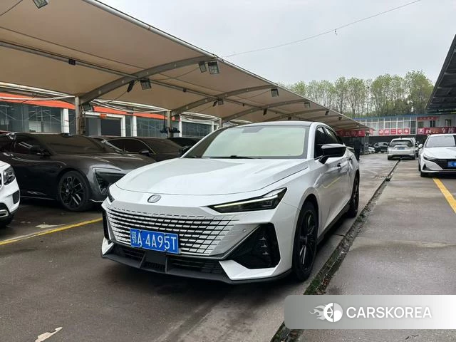 Chang'an UNI-V id 4393174 из Китая 8