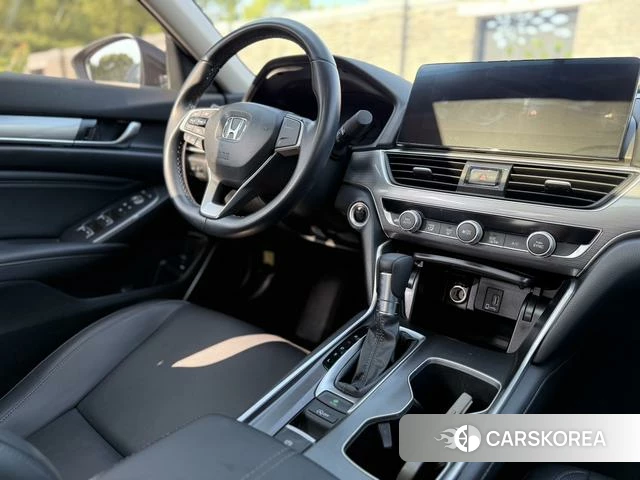 Honda Accord id 4328890 из Китая 10