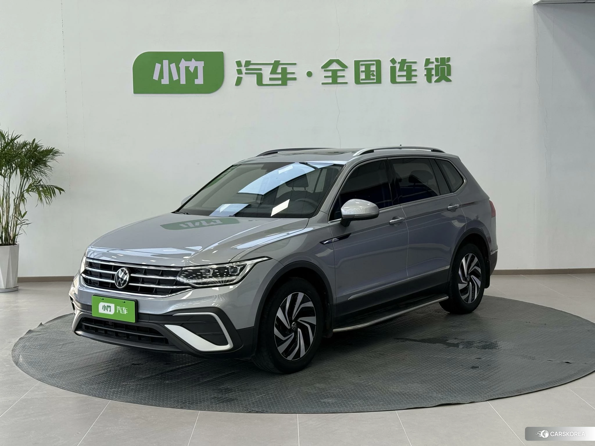 Volkswagen Tiguan L id 4453926 из Китая 23