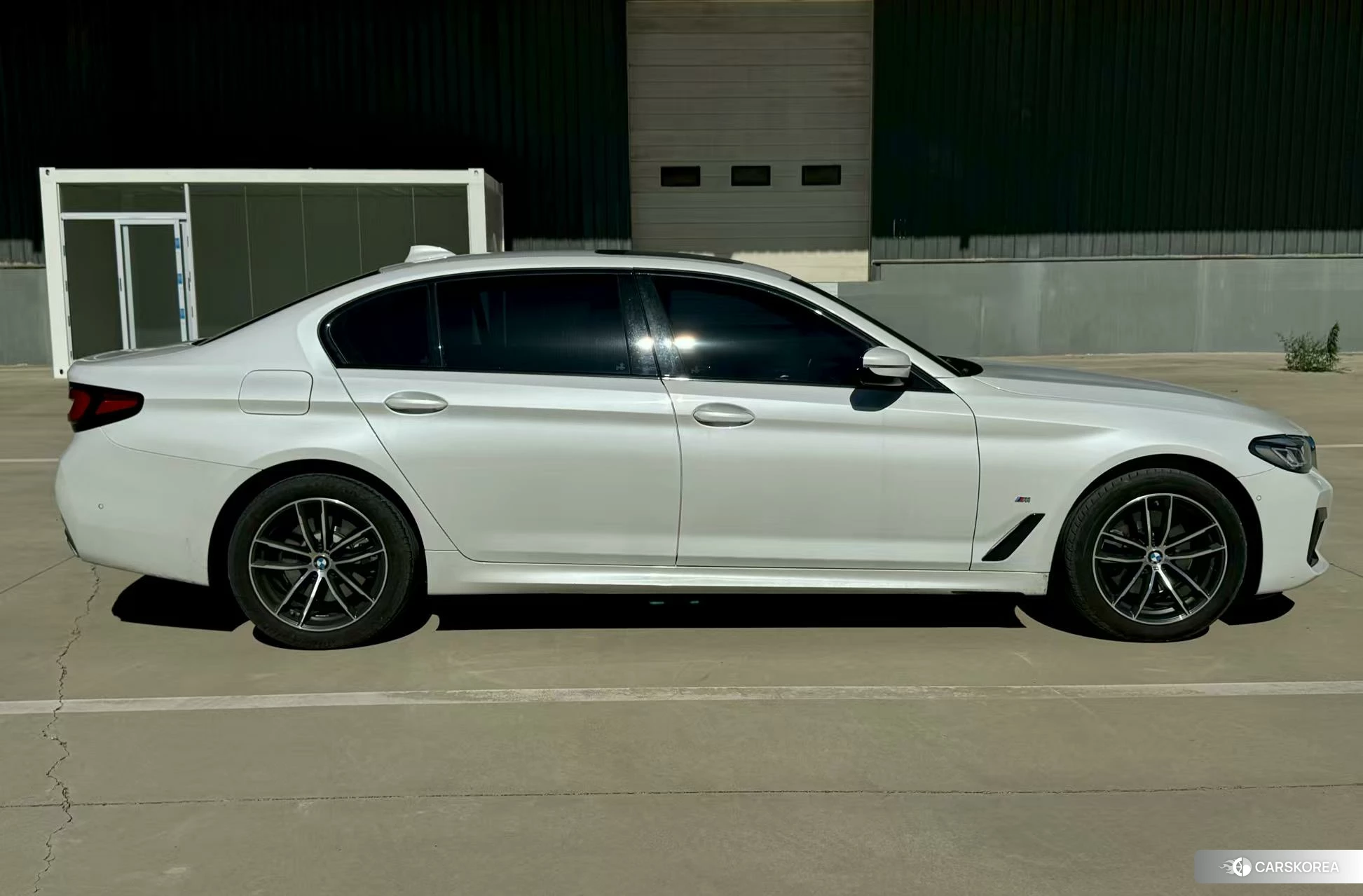 BMW 5 series id 4486285 из Китая 8