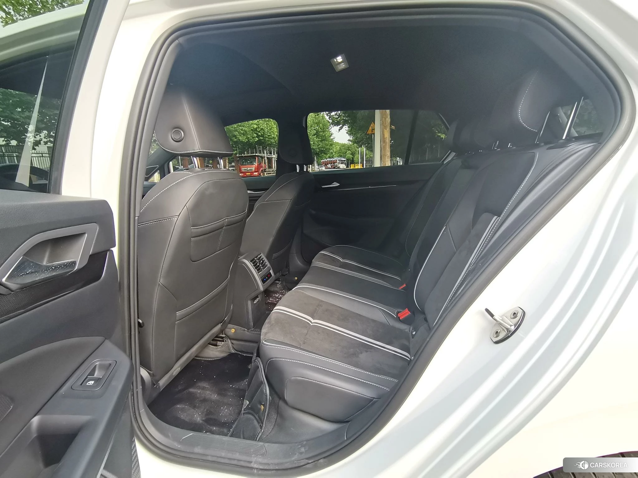 Volkswagen Golf id 4486254 из Китая 13