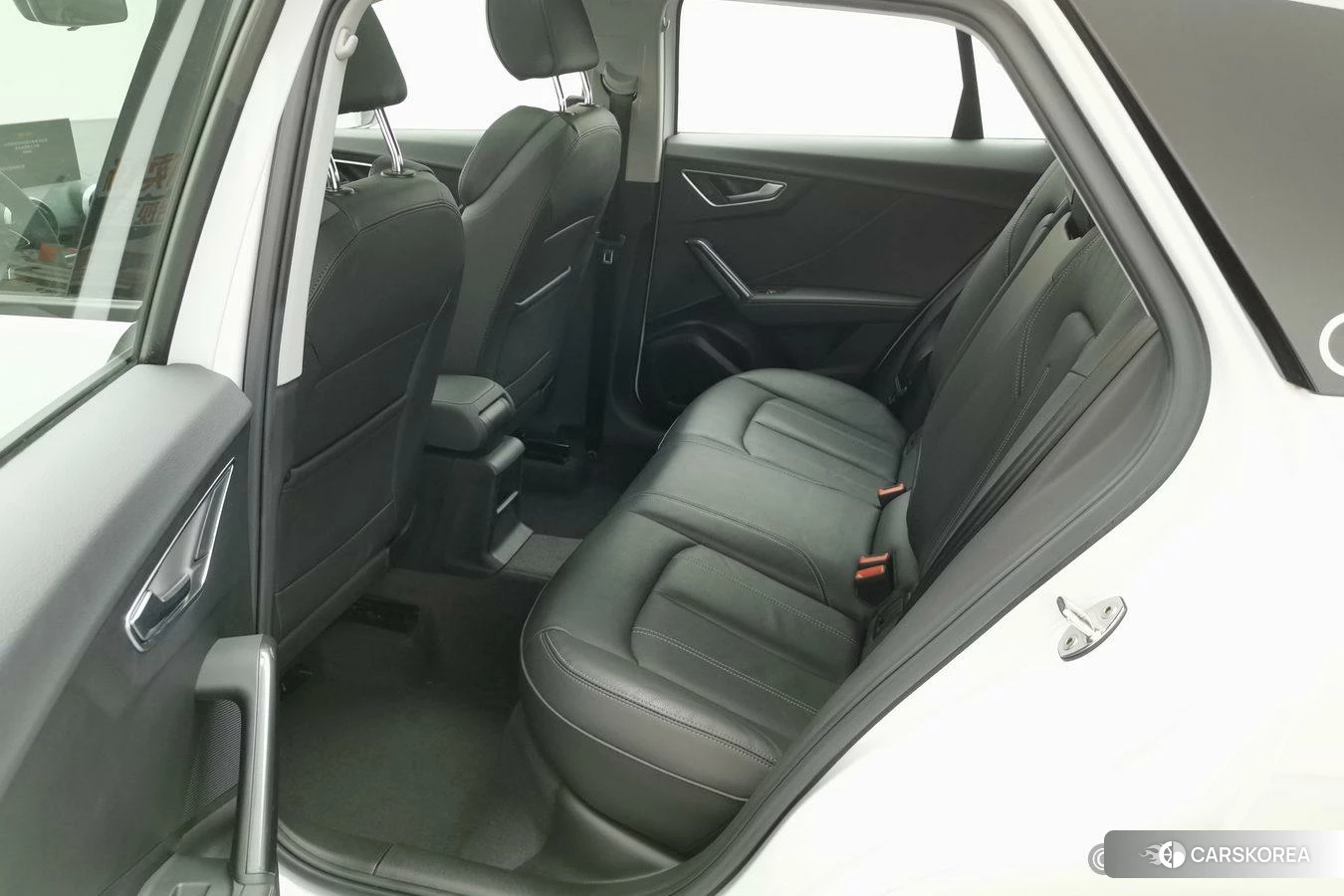 Audi Q2L id 4455105 из Китая 22