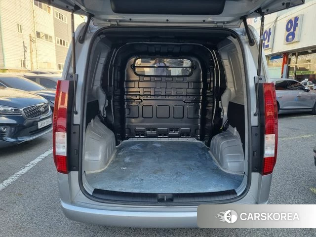 Hyundai Staria id 4848475 из Кореи 18