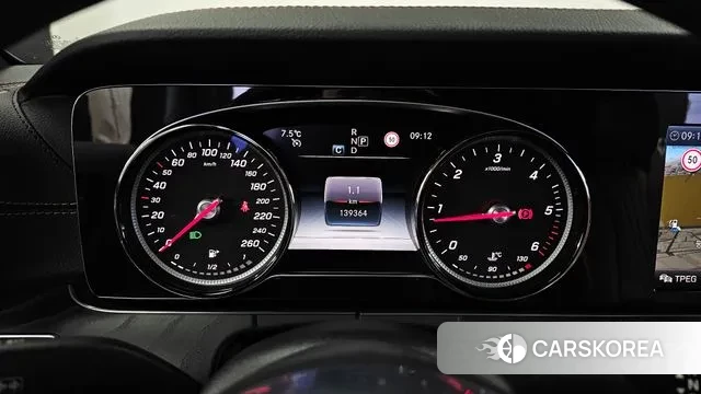 Mercedes-Benz E-Class W213 id 3526192 из Кореи 18