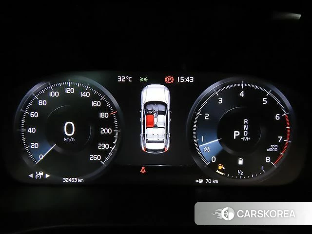Volvo XC40 id 4637411 из Кореи 18