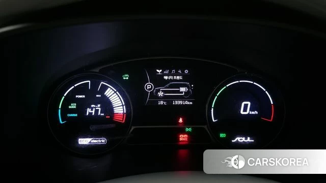 Kia Soul EV id 3886527 из Кореи 18