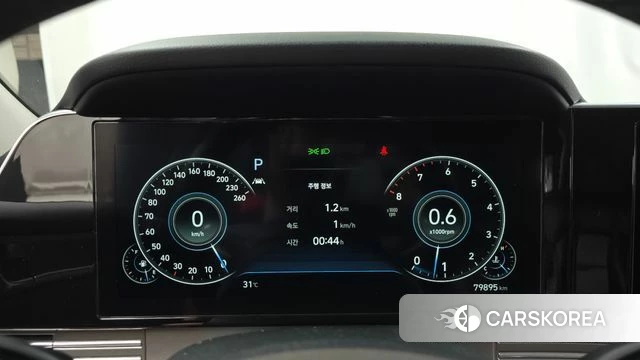 Hyundai The New Grandeur IG id 4519682 из Кореи 18