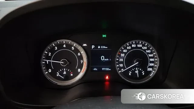 Hyundai Venue id 3601882 из Кореи 18