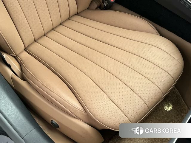 Mercedes-Benz E-class id 4336329 из Китая 31