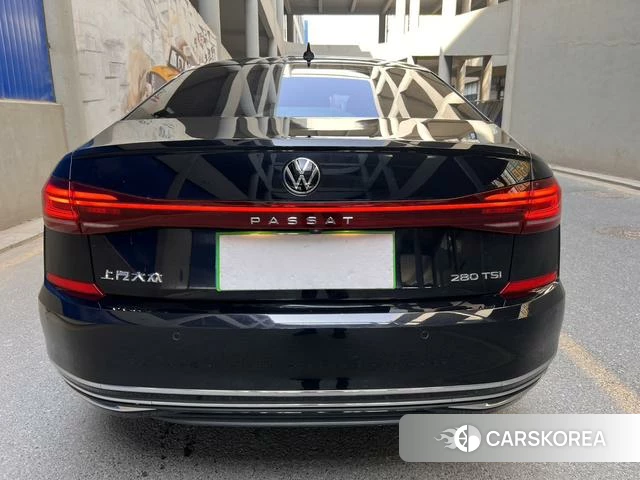 Volkswagen Passat id 4336122 из Китая 11