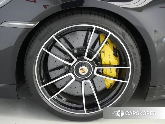Porsche 911(992) id 4423301 из Кореи 18