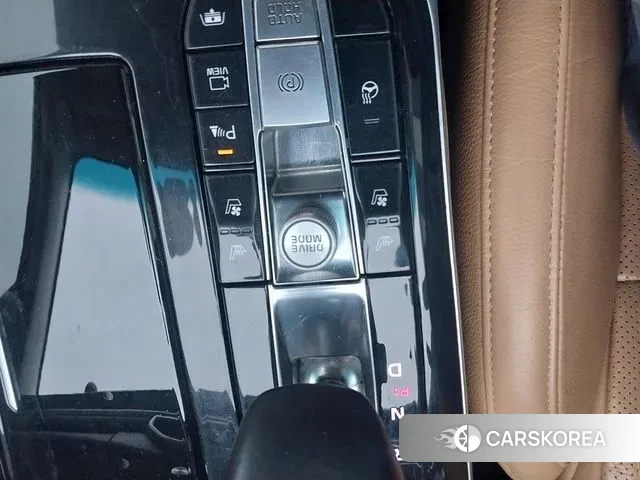 Kia K7 Premier Hybrid id 3708881 из Кореи 18