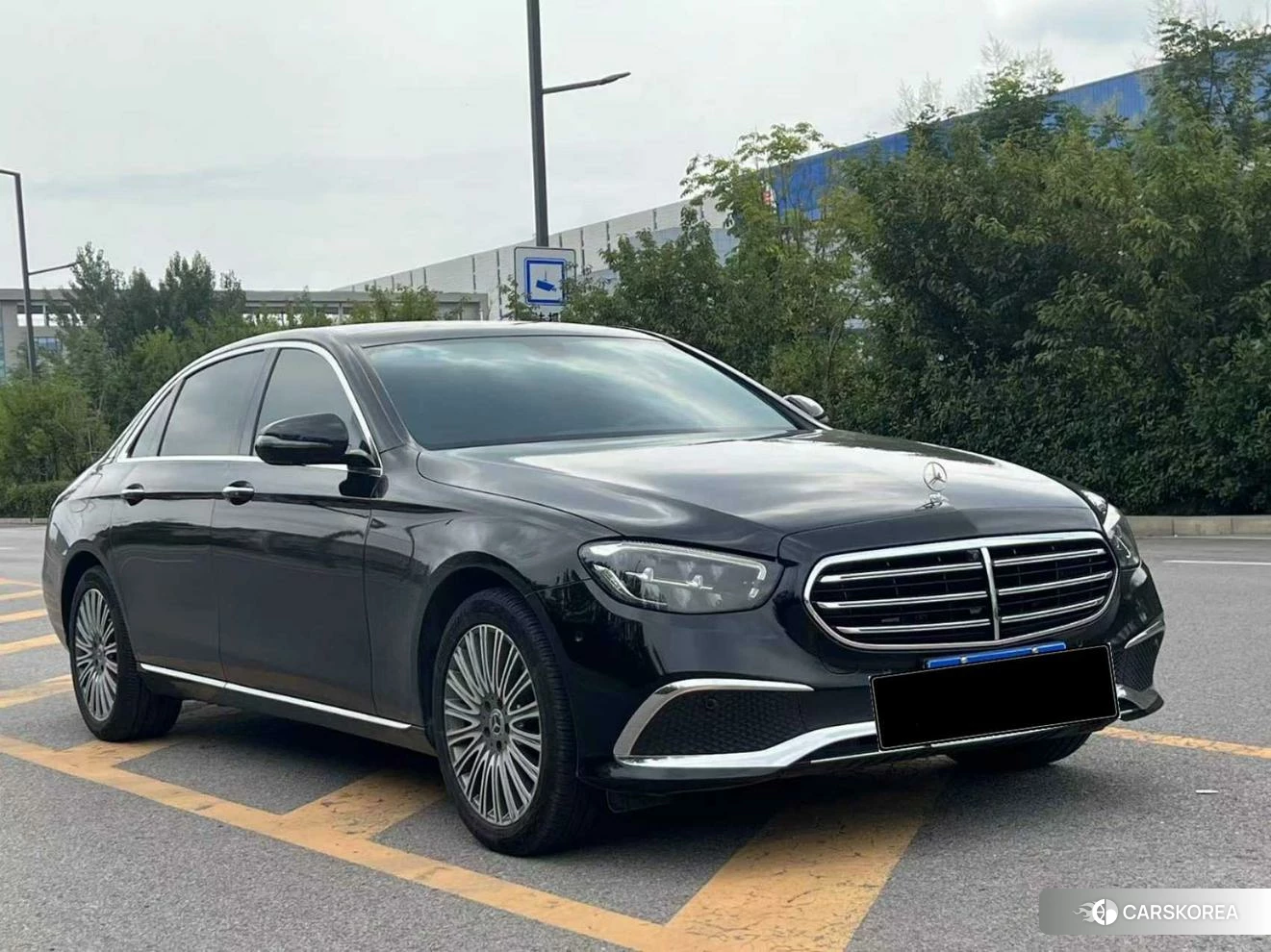 Mercedes-Benz E-Class id 4515162 из Китая 8