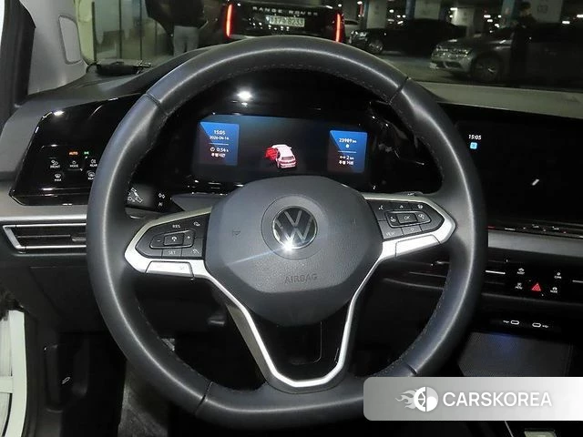 Volkswagen Golf 8th Generation id 3982030 из Кореи 18