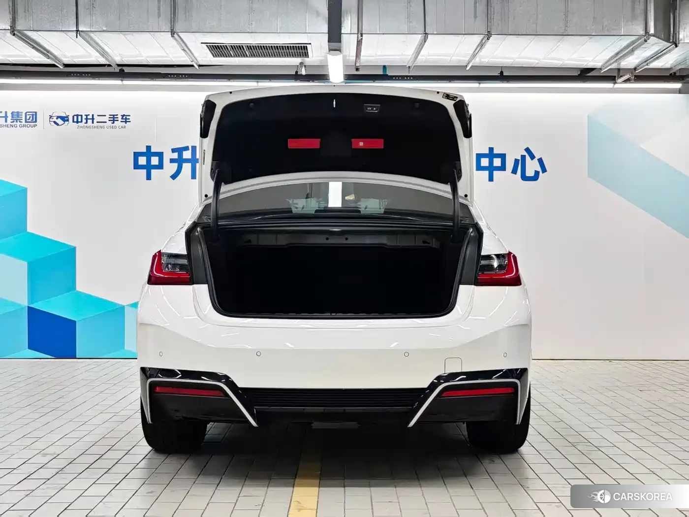 BMW i3 id 4674477 из Китая 24
