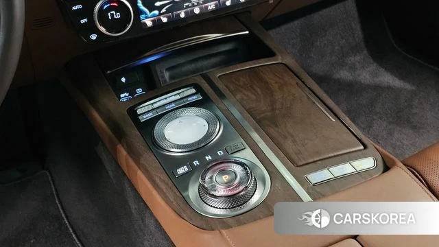 Genesis Electrified G80 (RG3) id 4572640 из Кореи 31