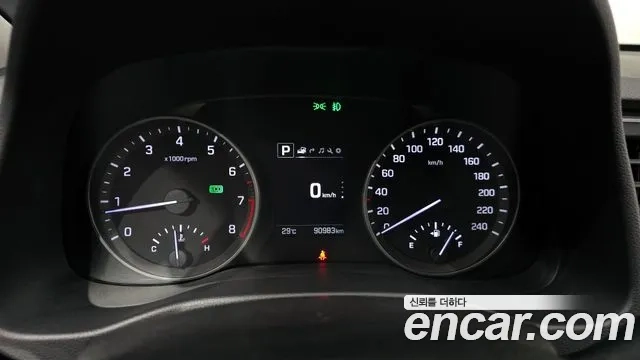 Hyundai Avante AD id 2922796 из Кореи 18