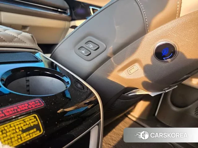 Kia Carnival 4th generation id 3037332 из Кореи 13