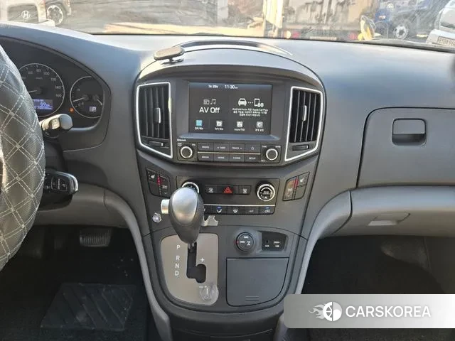 Hyundai The New Grand Starex id 3655867 из Кореи 17