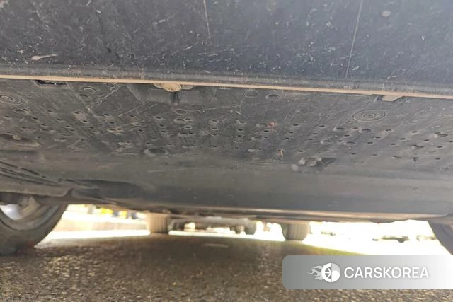 Audi A4L id 4275801 из Китая 15