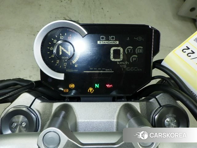 Honda CB1000R id 3949803 из Японии 32