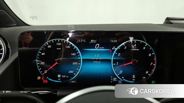 Mercedes-Benz GLA - Class H247 id 3860242 из Кореи 18