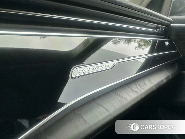 Audi Q8 id 4342123 из Китая 22