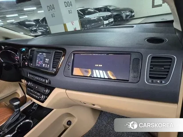 Kia The New Carnival id 3520220 из Кореи 18