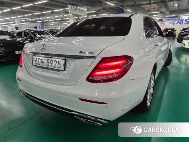 Mercedes-Benz E-Class W213 id 4325504 из Кореи 18