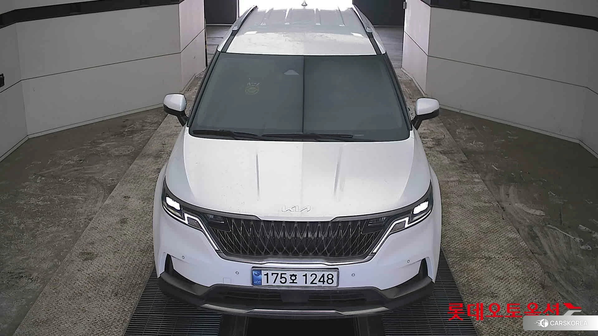 Kia Carnival id 3882126 из Кореи 36