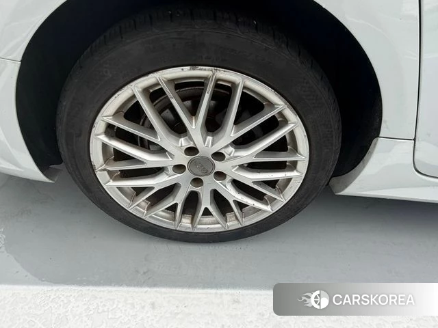 Audi New A6 id 4600117 из Кореи 16