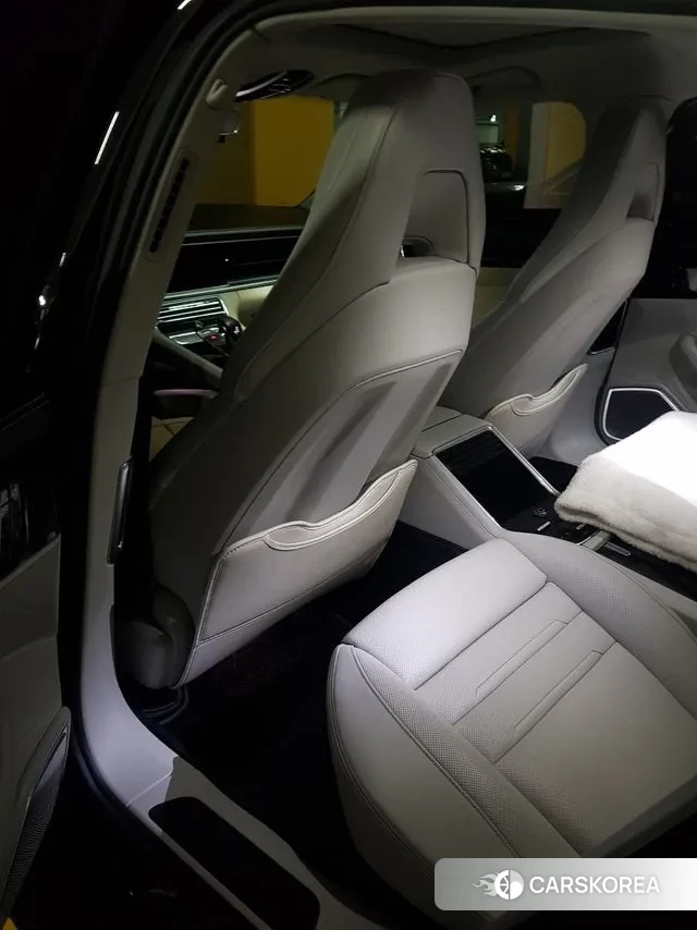 Porsche Panamera (971) id 3449159 из Кореи 13