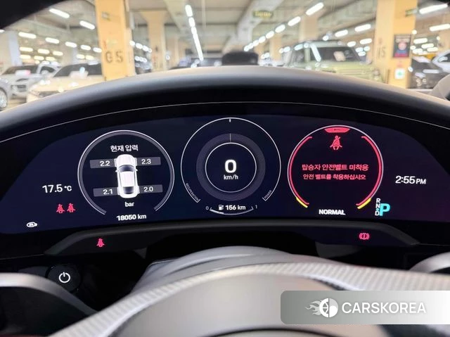 Porsche Taycan id 3866421 из Кореи 15