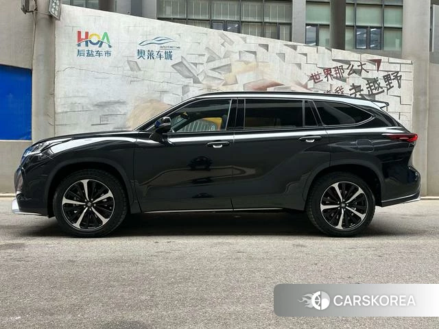 Toyota Crown Lufang id 4254766 из Китая 15