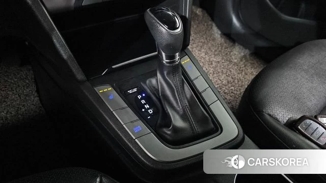 Hyundai Avante AD id 4672705 из Кореи 32