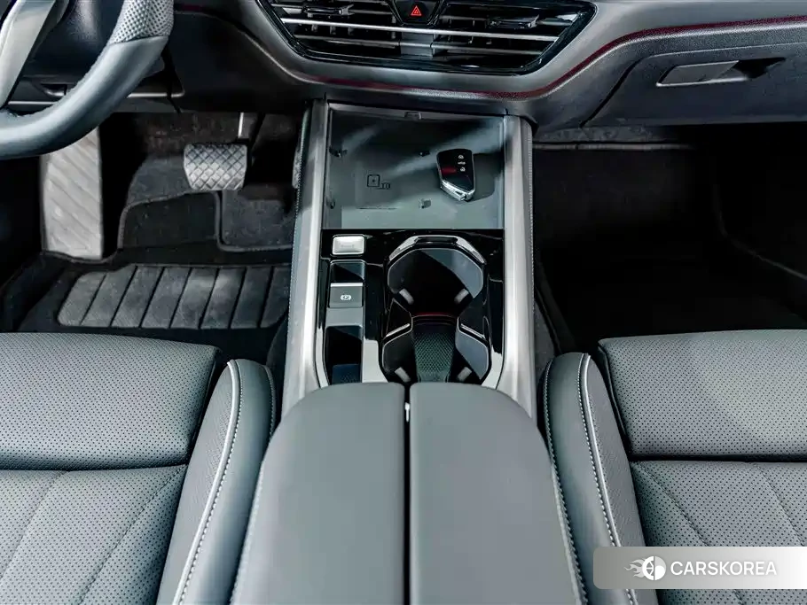 Volkswagen Passat id 4576759 из Китая 26
