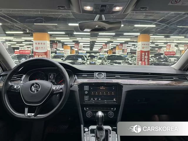 Volkswagen Magotan id 4254044 из Китая 8