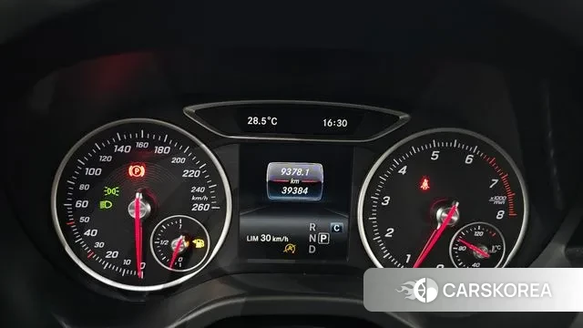 Mercedes-Benz A-Class W176 id 3039472 из Кореи 18