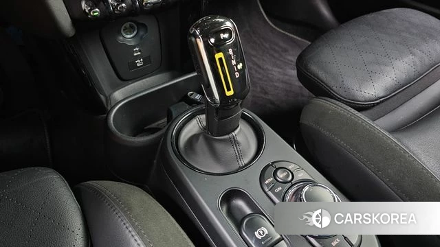 Mini Cooper Electric id 4624729 из Кореи 28