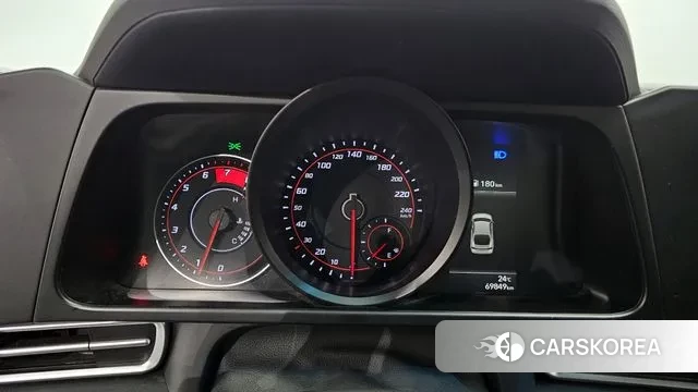 Hyundai Avante (CN7) id 2891253 из Кореи 18