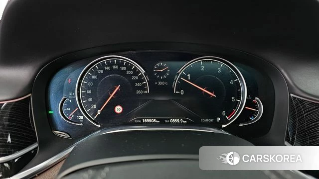 BMW 7 Series (G11) id 4483266 из Кореи 18