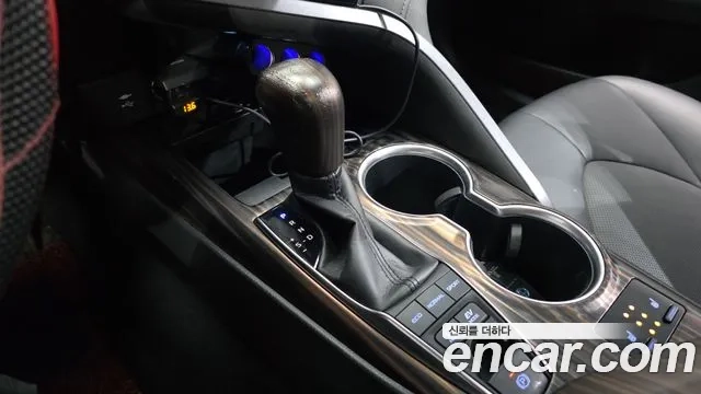 Toyota Camry (XV70) id 2952195 из Кореи 18