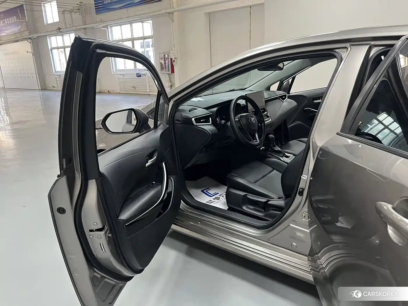 Toyota Corolla id 4547515 из Китая 17
